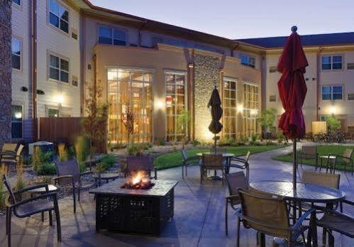 Clubhouse Hotel & Suites Fargo Exterior photo